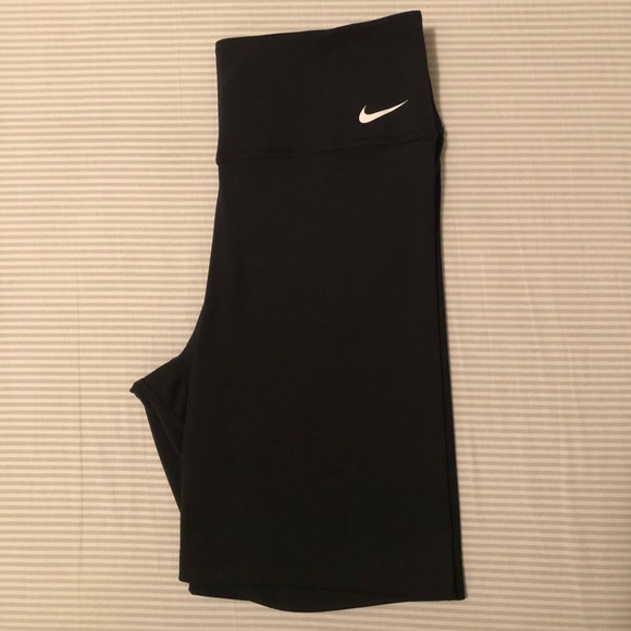 Nike Dri-Fit Bike Shorts | S | Black - Picture 1 of 3
